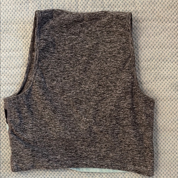 Beyond Yoga Spacedye Gray and Light Blue Crop Top Sports Bra Size L - Picture 3 of 3